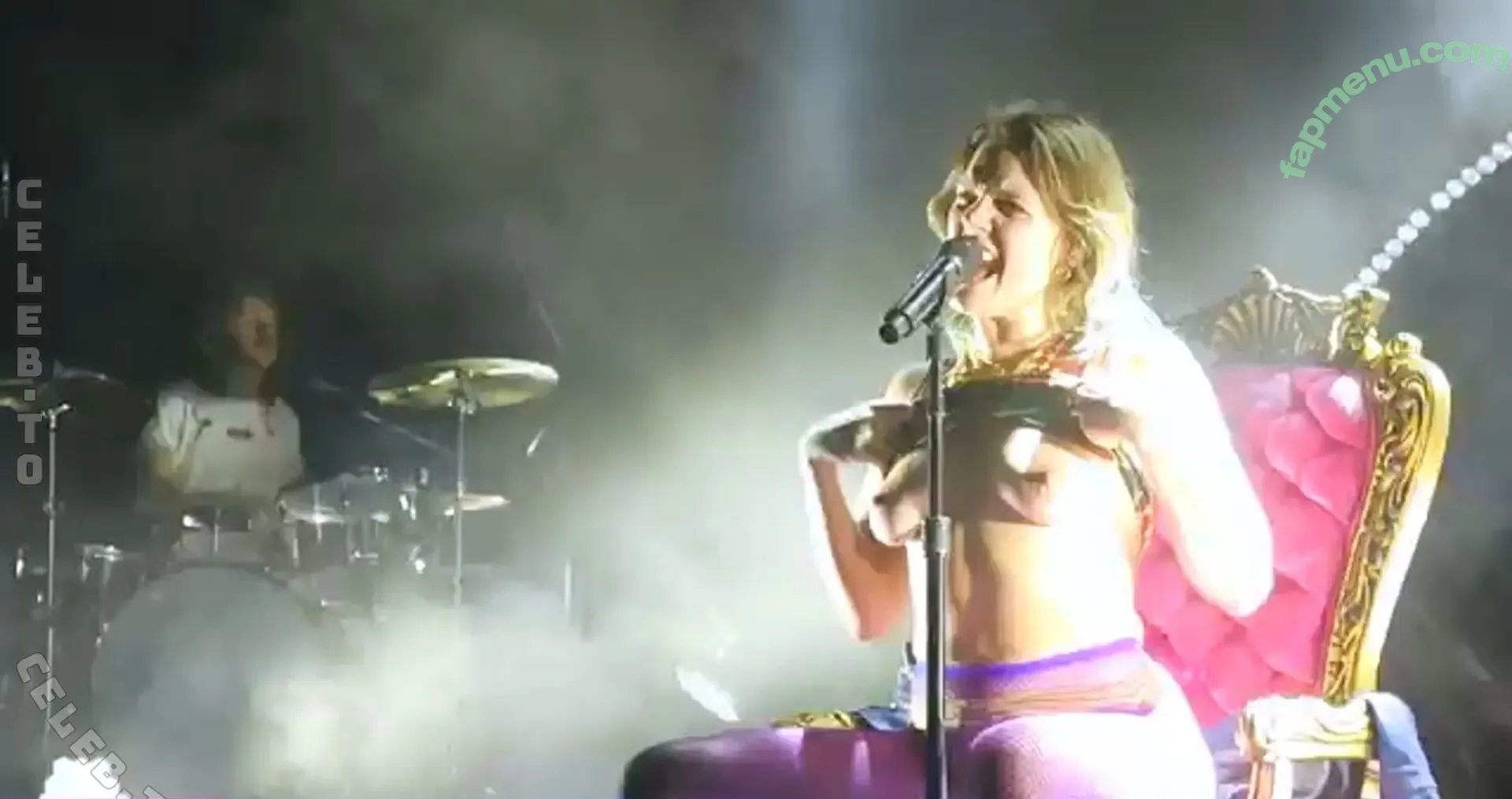 Tove Lo nude photo #0634 (cupfullofinsanity / tovelo)