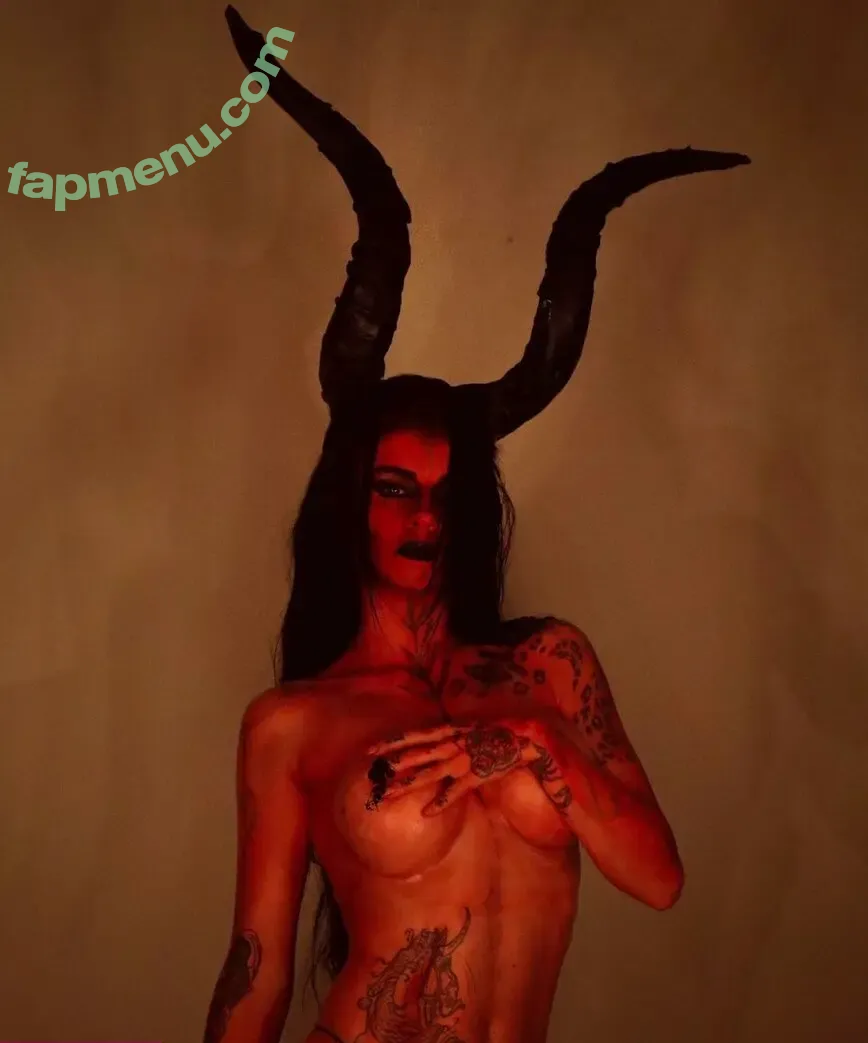 Toxic Vision nude photo #0063 (Sharon Ehman / toxicvision)