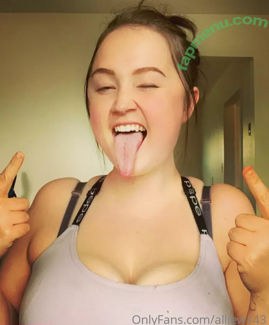 toxicallietongue nude photo #0013 (toxicallietongue)