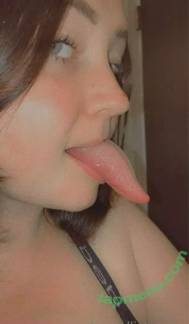 toxicallietongue nude photo #0075 (toxicallietongue)