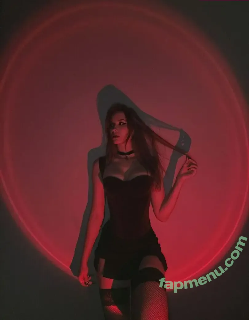 ToxieFoxy nude photo #0117 (toxie_foxy)