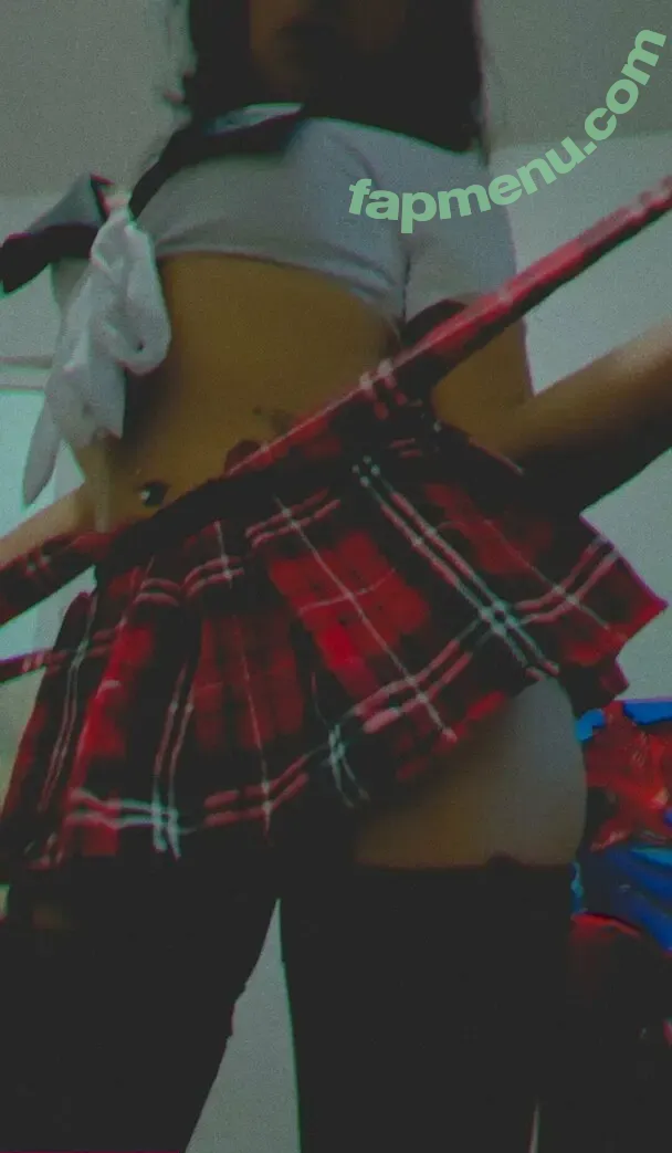 toxikaortiz nude photo #0003 (toxikaortiz)