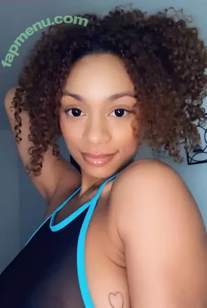 Tpnaomi / enchantingnaomi / oldwas kinkytbaby1 nude photo #0018