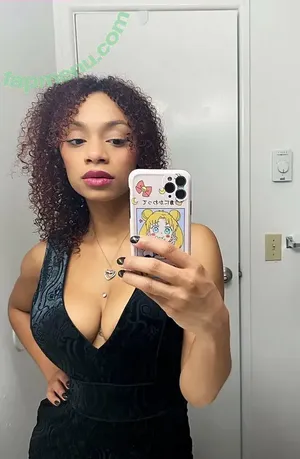 Tpnaomi / enchantingnaomi / oldwas kinkytbaby1 nude photo #0039
