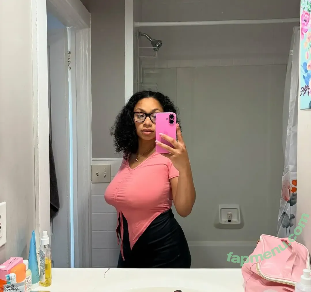 Tpnaomi nude photo #0063 (enchantingnaomi / oldwas kinkytbaby1)