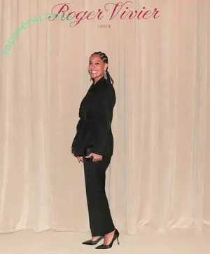 Tracee Ellis Ross / traceeellisross nude photo #0579