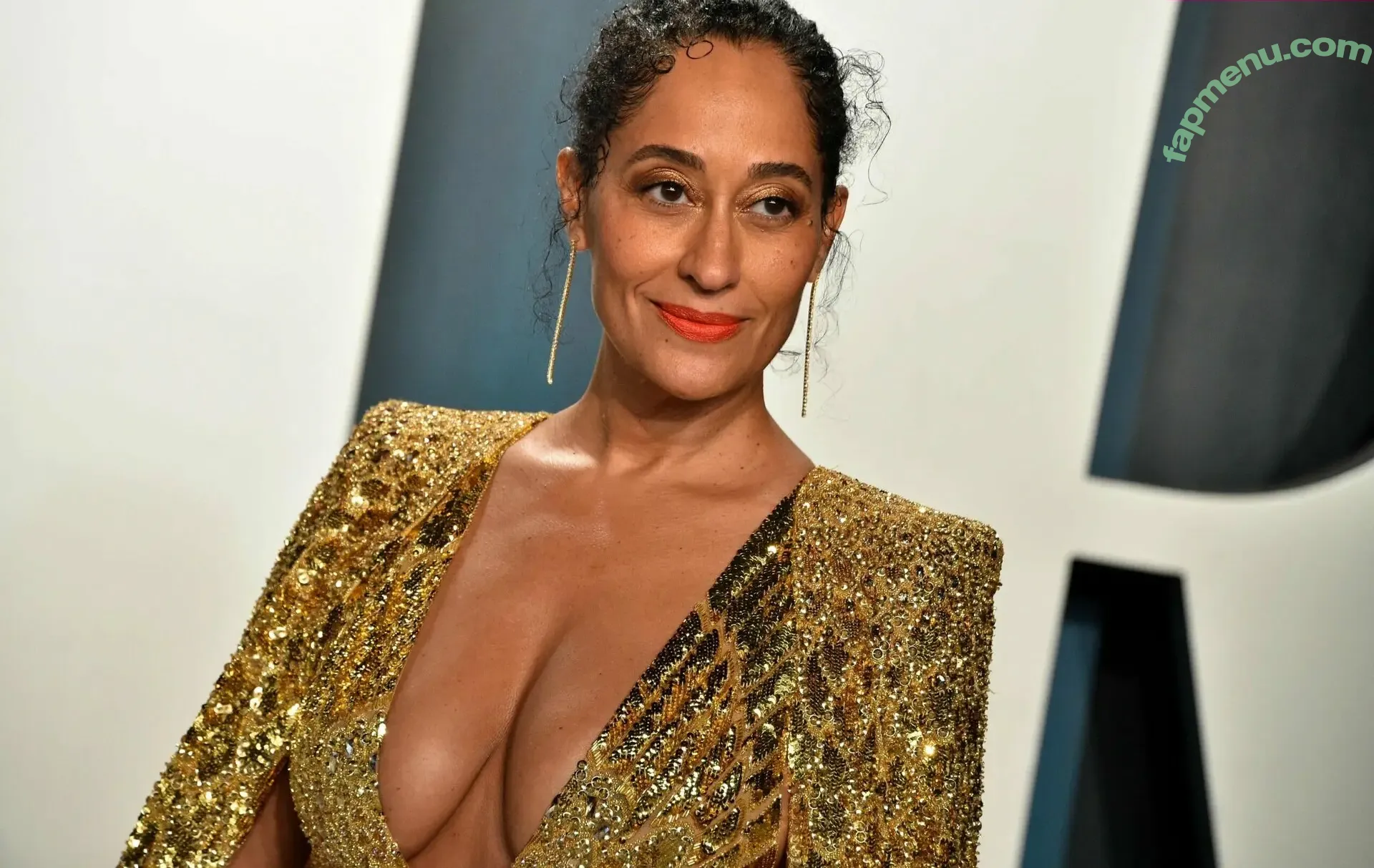 traceeellisross nude photo #0028 (traceeellisross)