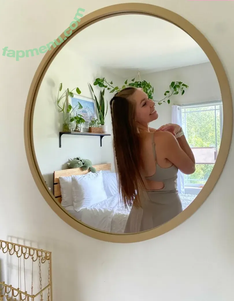Traderjoeslut nude photo #0014 (TraderJoeTalks)