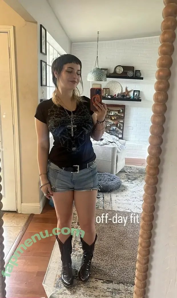 trailblazerej nude photo #0016 (Emma Jean)