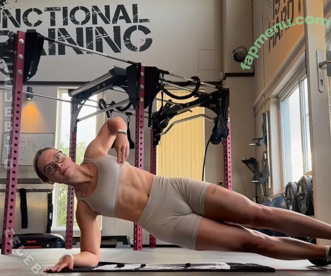 trainingfabi nude photo #0236 (trainingfabi)