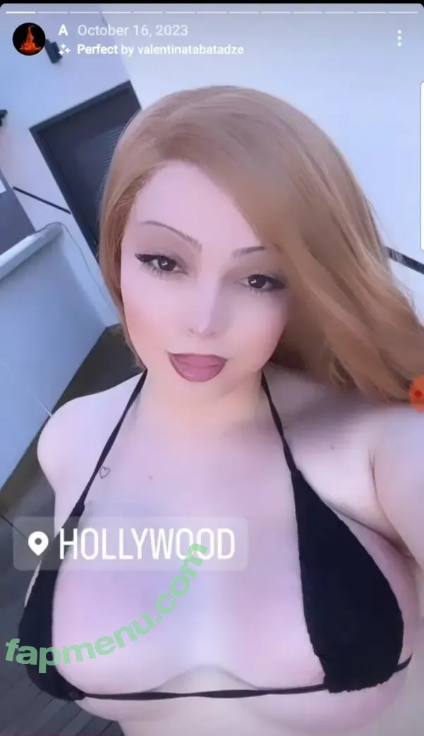 Trans Goddess nude photo #0011 (Barbiebaddi3 / thetsbarbie)