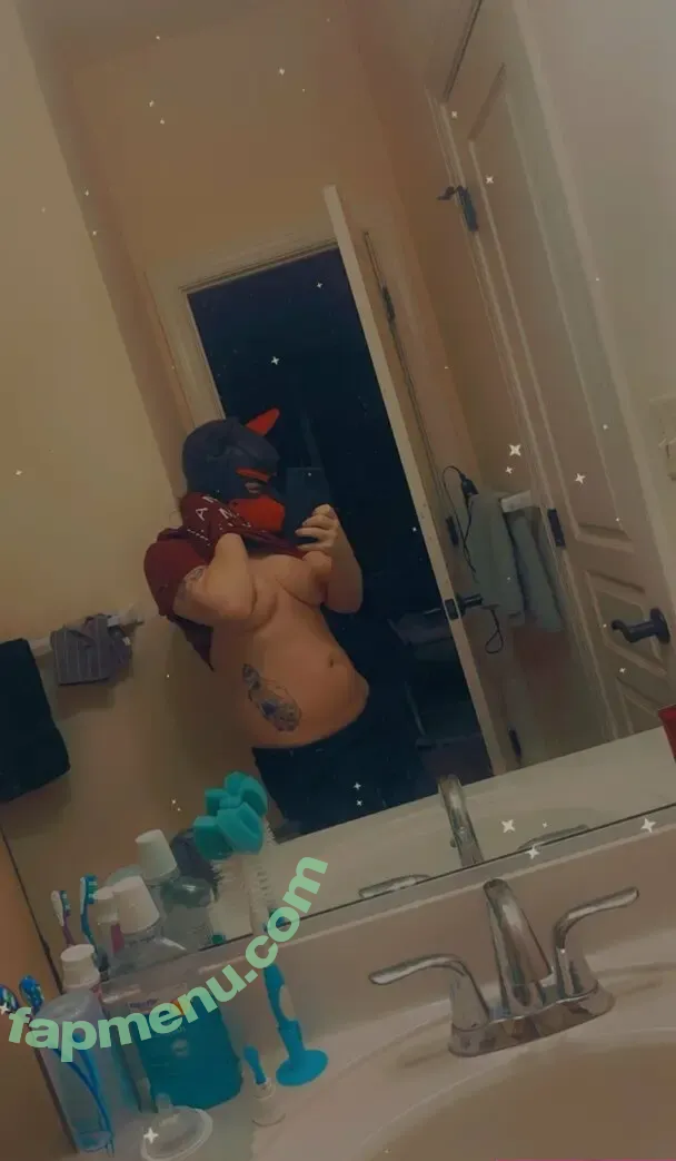 trans.mutt nude photo #0027 (shark.mutt)