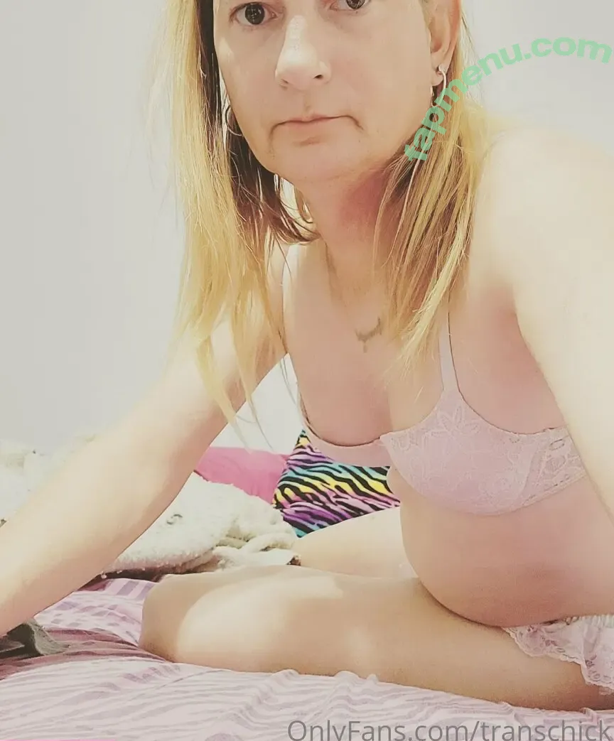 transchick nude photo #0002 (transchick)