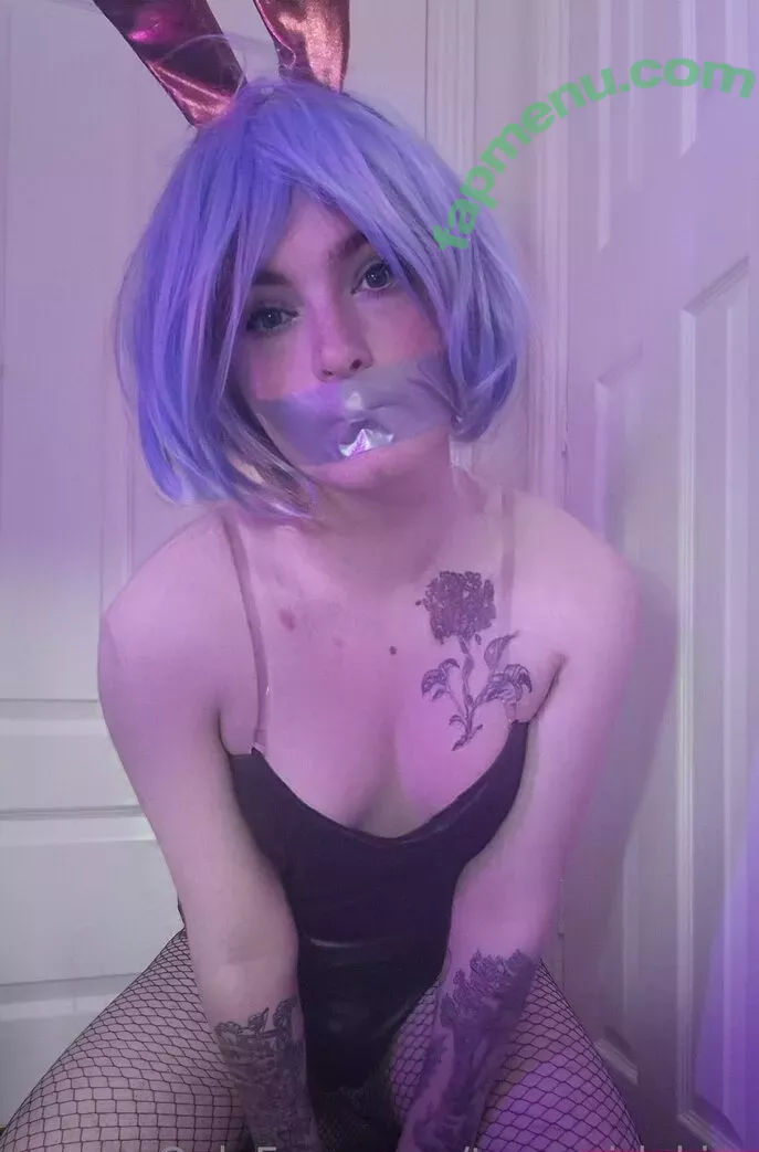 transgirlakira nude photo #0025 (transgirlakira)