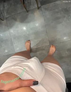 transgirlkira / tinybrunettekira nude photo #0036