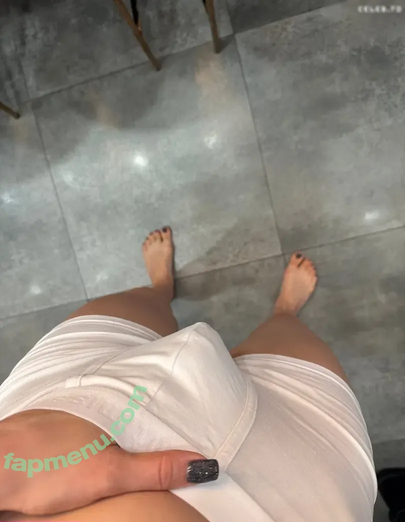 transgirlkira nude photo #0036 (tinybrunettekira)