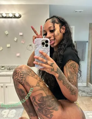 trapsweetyy / trappsweetyy nude photo #0040