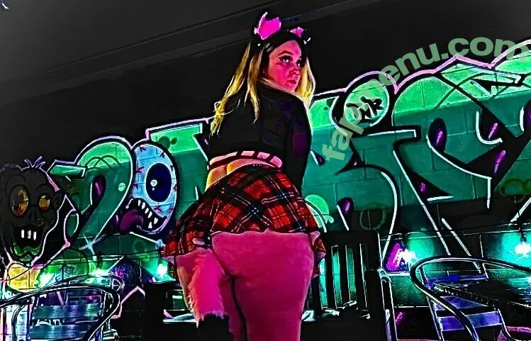 trapx.xbunnie nude photo #0001 (reel)