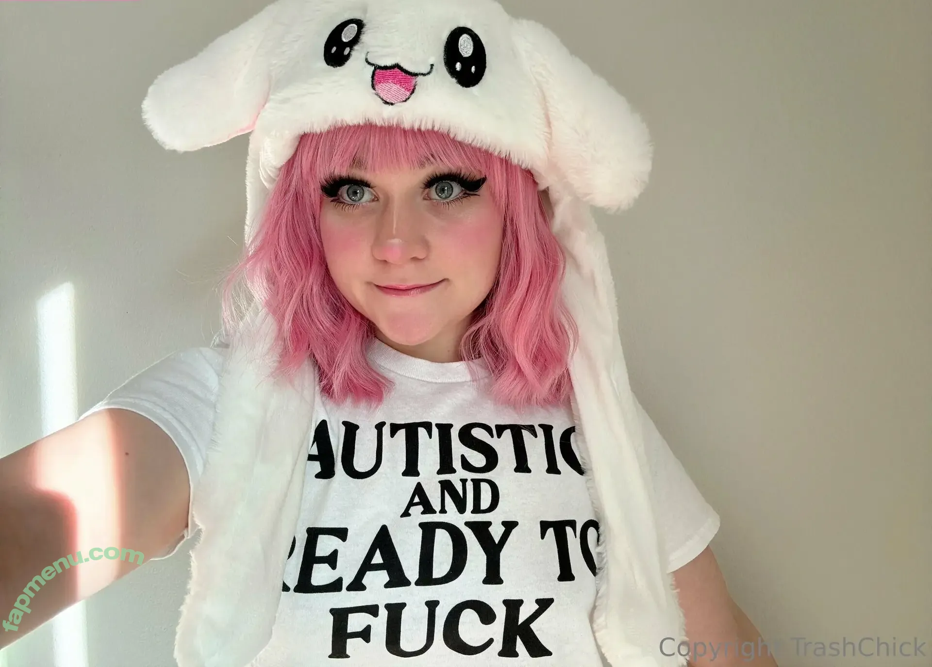 trashchick69 nude photo #0024 (trashchick69)