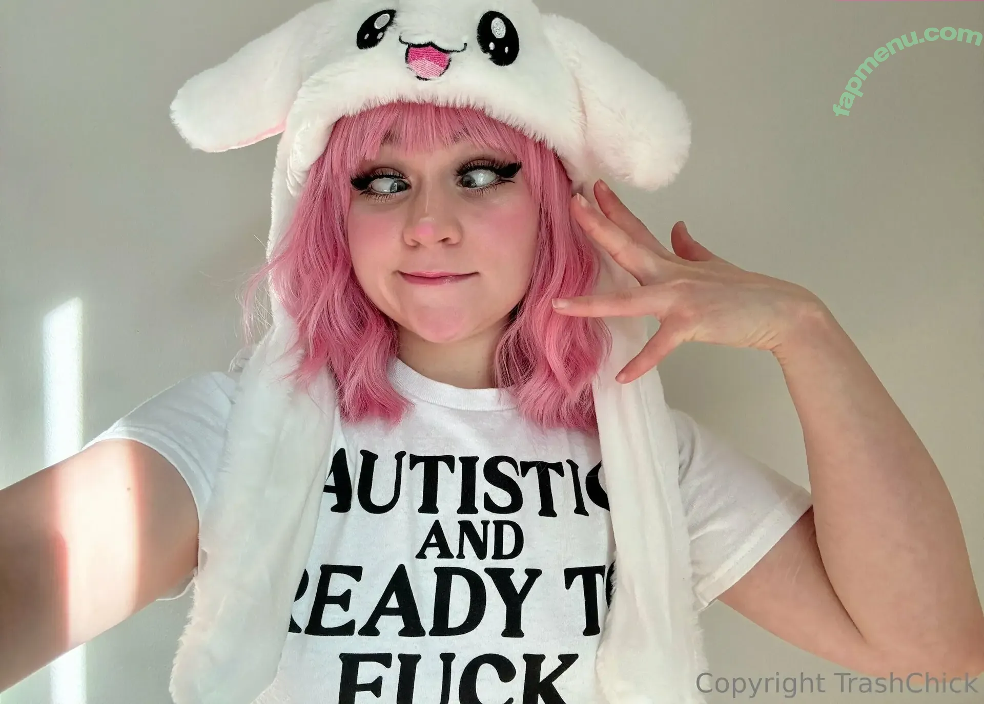 trashchick69 nude photo #0029 (trashchick69)