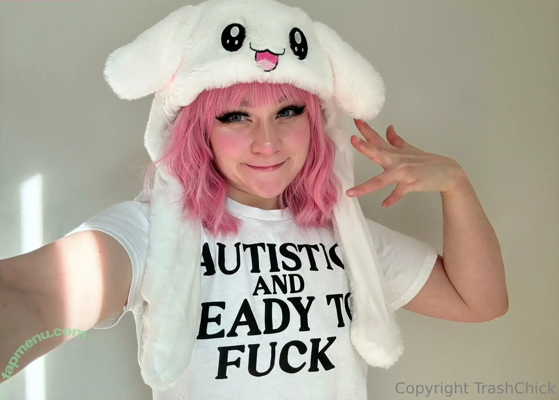 trashchick69 nude photo #0030 (trashchick69)