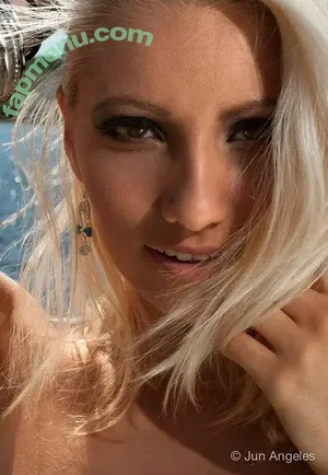 Traveling.forestfairy / misialovegood nude photo #0012