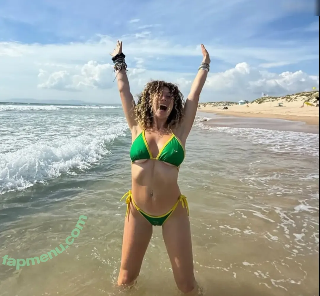Travelingwithtals nude photo #0033 (Travelingwithtals)