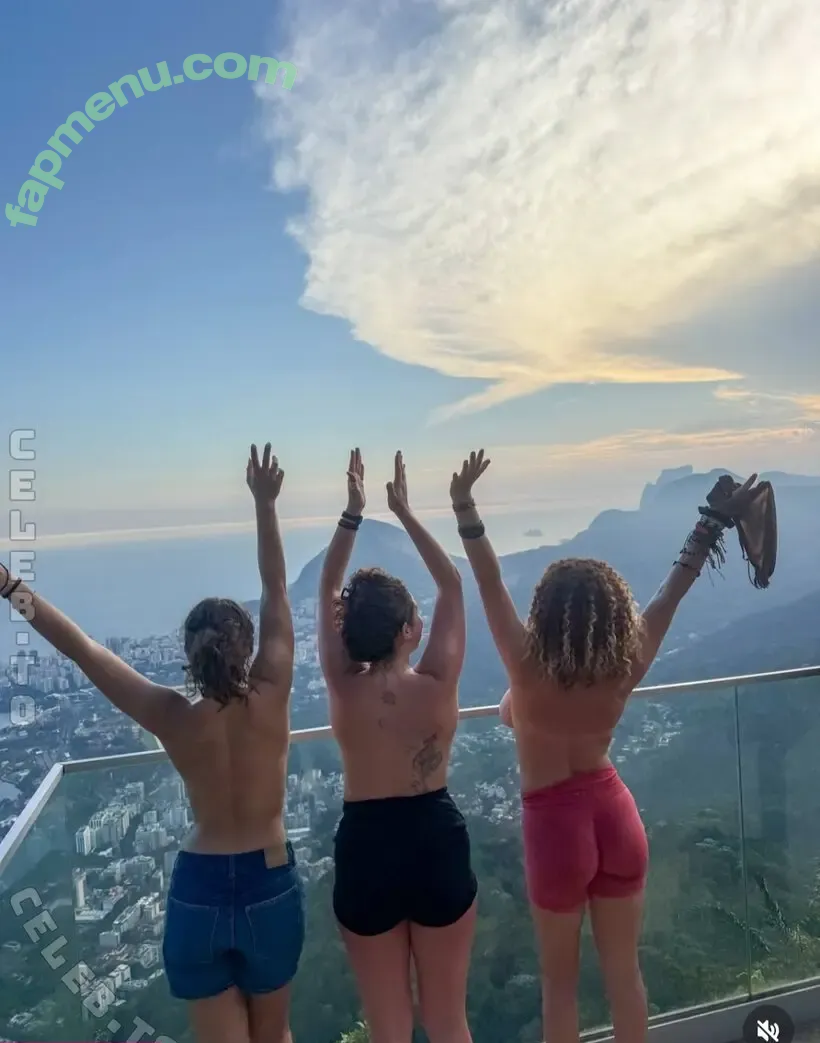 Travelingwithtals nude photo #0046 (Travelingwithtals)