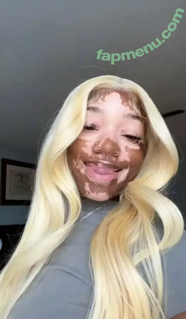 trayceeteaa nude photo #0004 (trayceeteaa)
