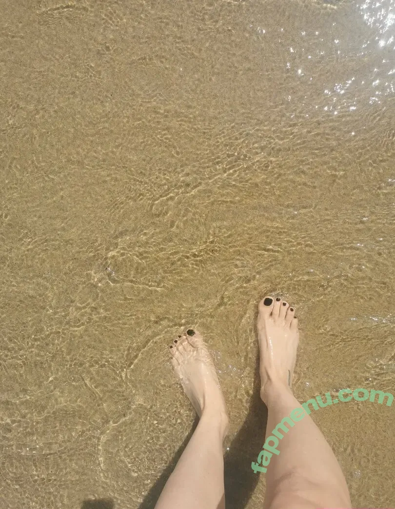treat_of_feet nude photo #0027 (treat_of_feet)