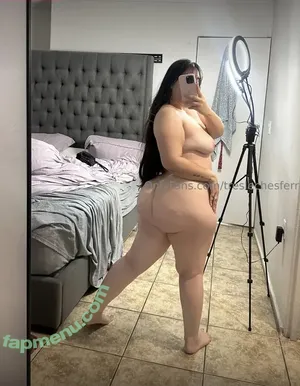 treslechesferr / reel nude photo #0165