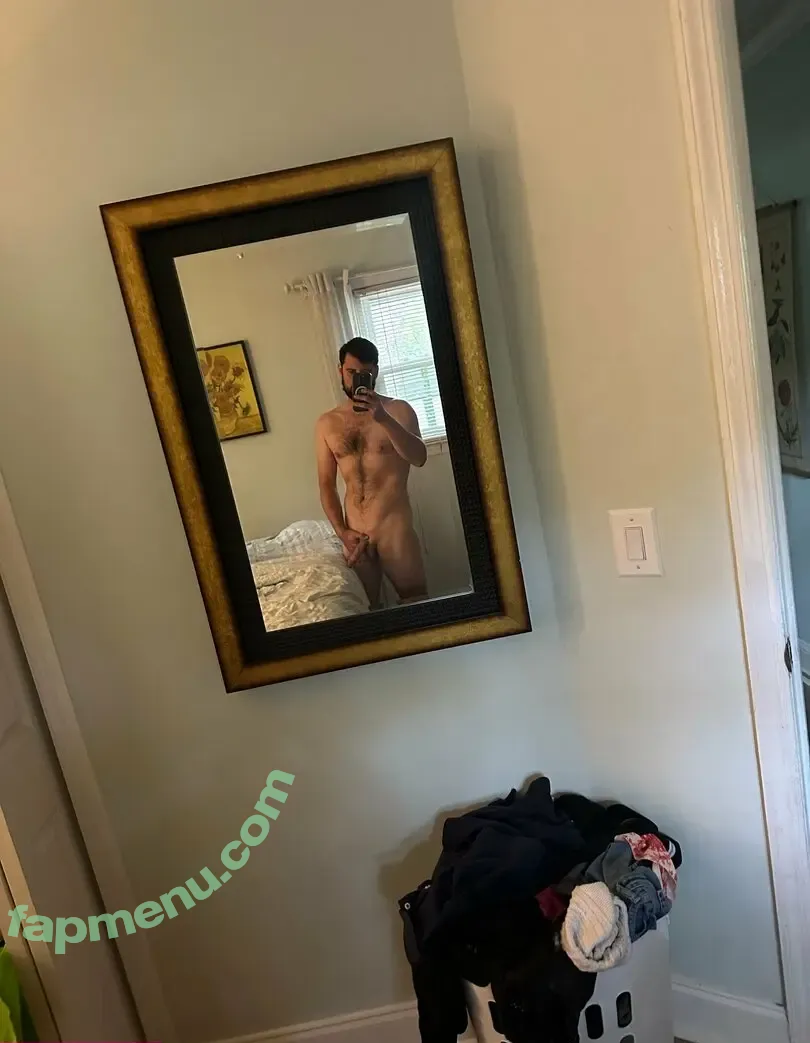 treysmash nude photo #0001 (__turnmeuptrey)