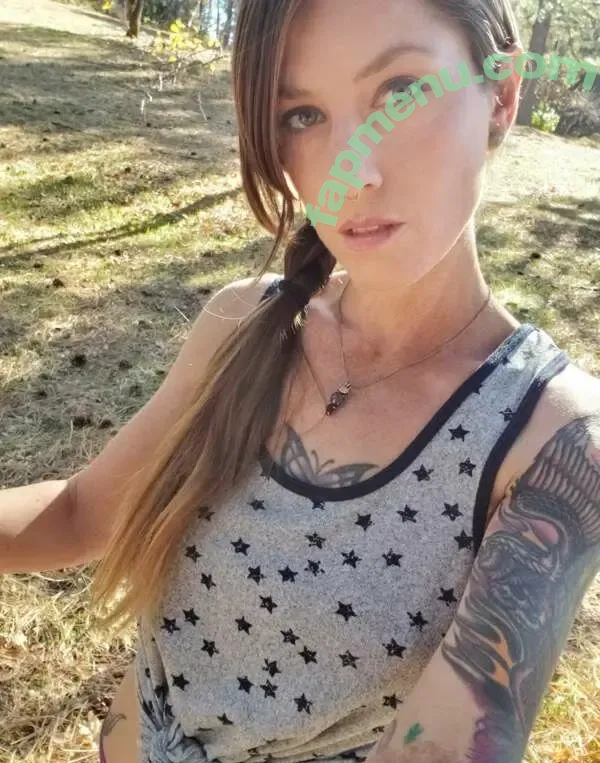 Tricia Oaks nude photo #0043 (misstriciaoaks / triciaoaksxxx)