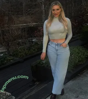 Tricia Whitaker / triciawhitaker nude photo #0066