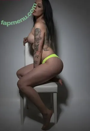  nude photo #0005