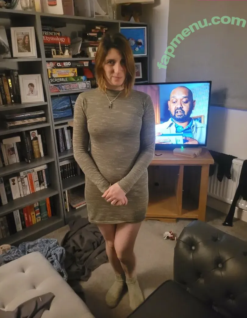 Trimalchio87 nude photo #0462 (Bronwen Fackrell / bee)