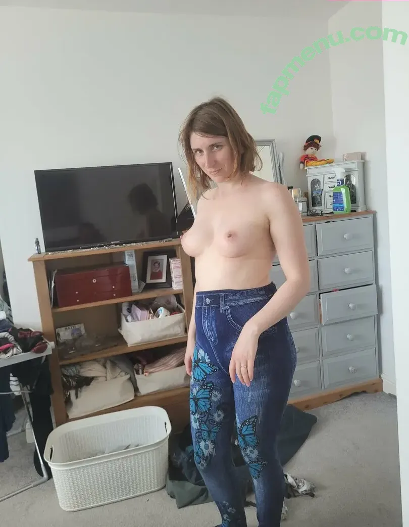 Trimalchio87 nude photo #0501 (Bronwen Fackrell / bee)