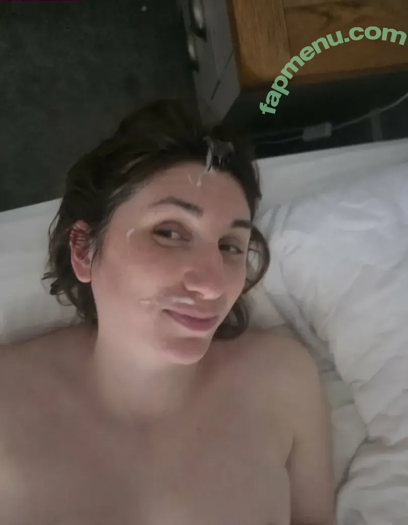 Trimalchio87 nude photo #1241 (Bee)