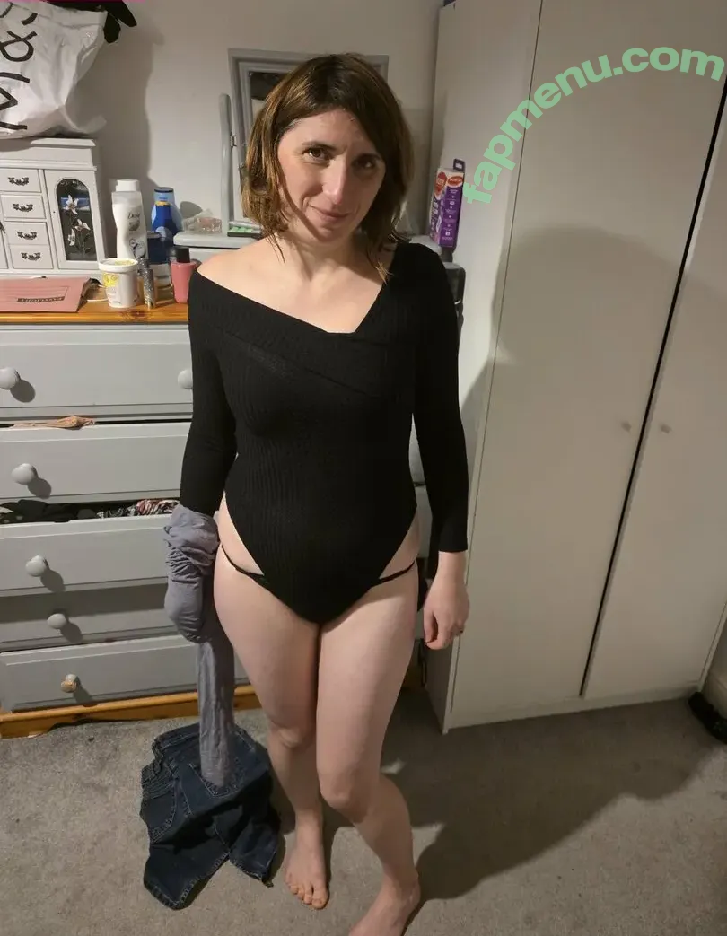 Trimalchio87 nude photo #1274 (Bee)