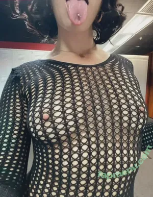 Trinaaweena, / Catrina Suicide / Trinaa / trinaaweena nude photo #0027