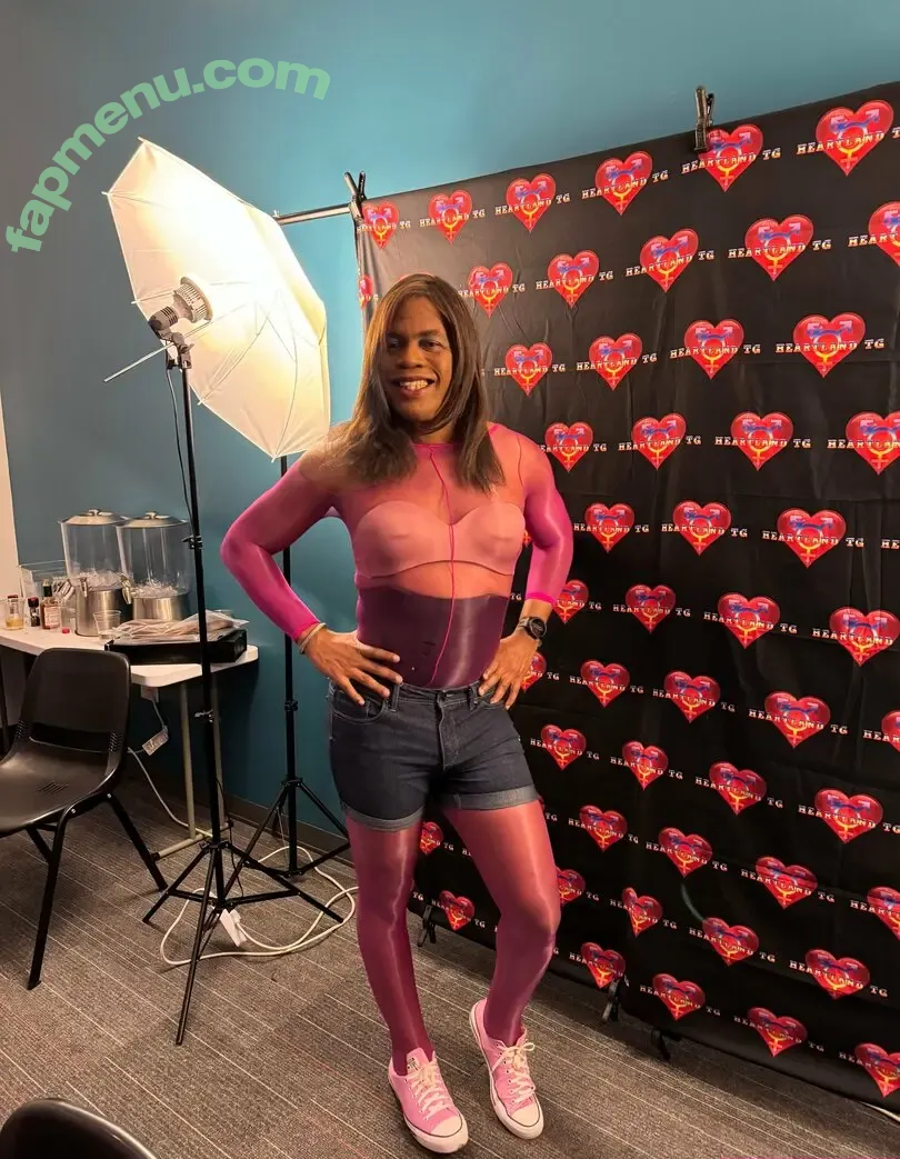 trinajackson nude photo #0002 (trinajackson_)