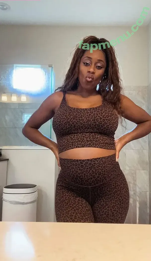 Trinity Fatu nude photo #0329 (trinity_fatu)