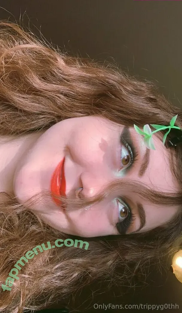 trippyg0thh nude photo #0001 (trippygothx)