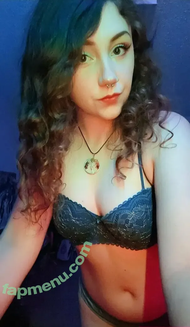 trippyg0thh nude photo #0017 (trippygothx)