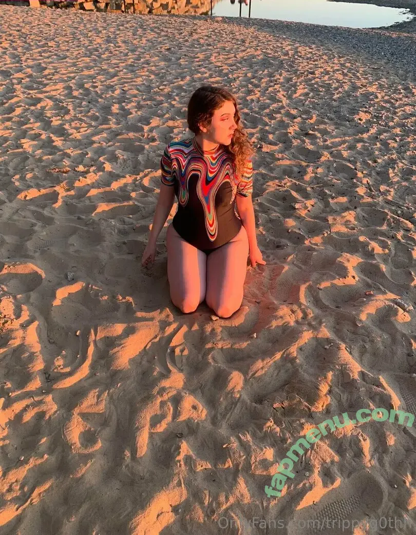trippyg0thh nude photo #0054 (trippygothx)