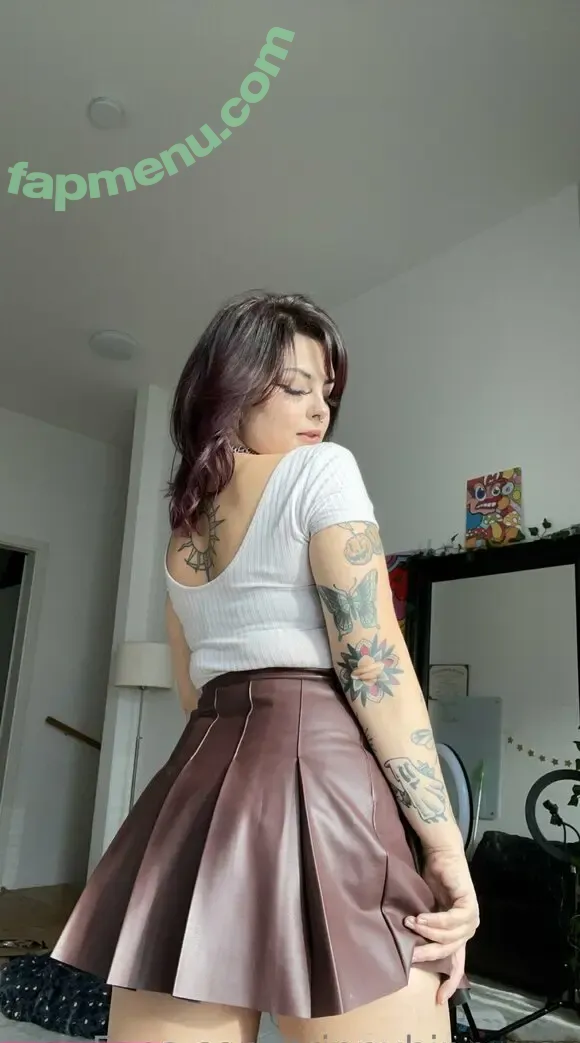 trippyhippyxoxo7 nude photo #0003 (trippyhippo7)