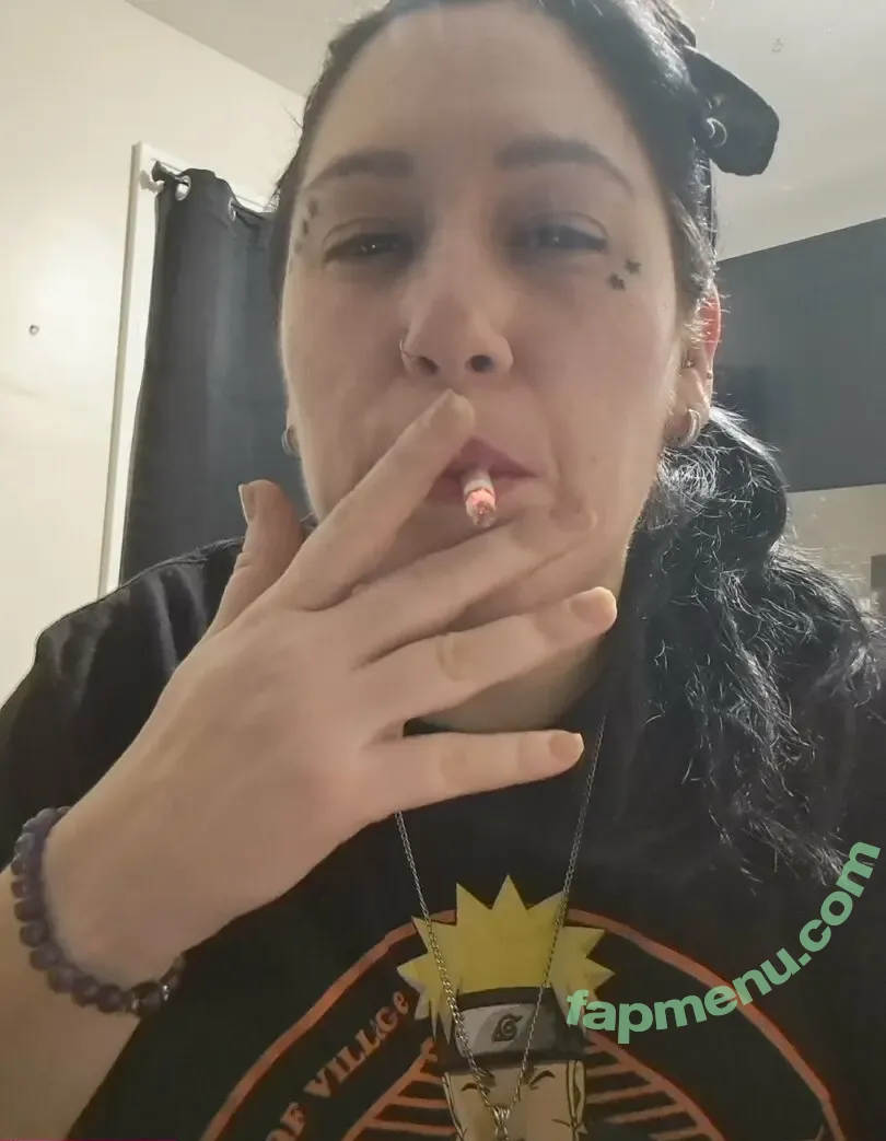 trippykoala425 nude photo #0005 (trippykoala425)