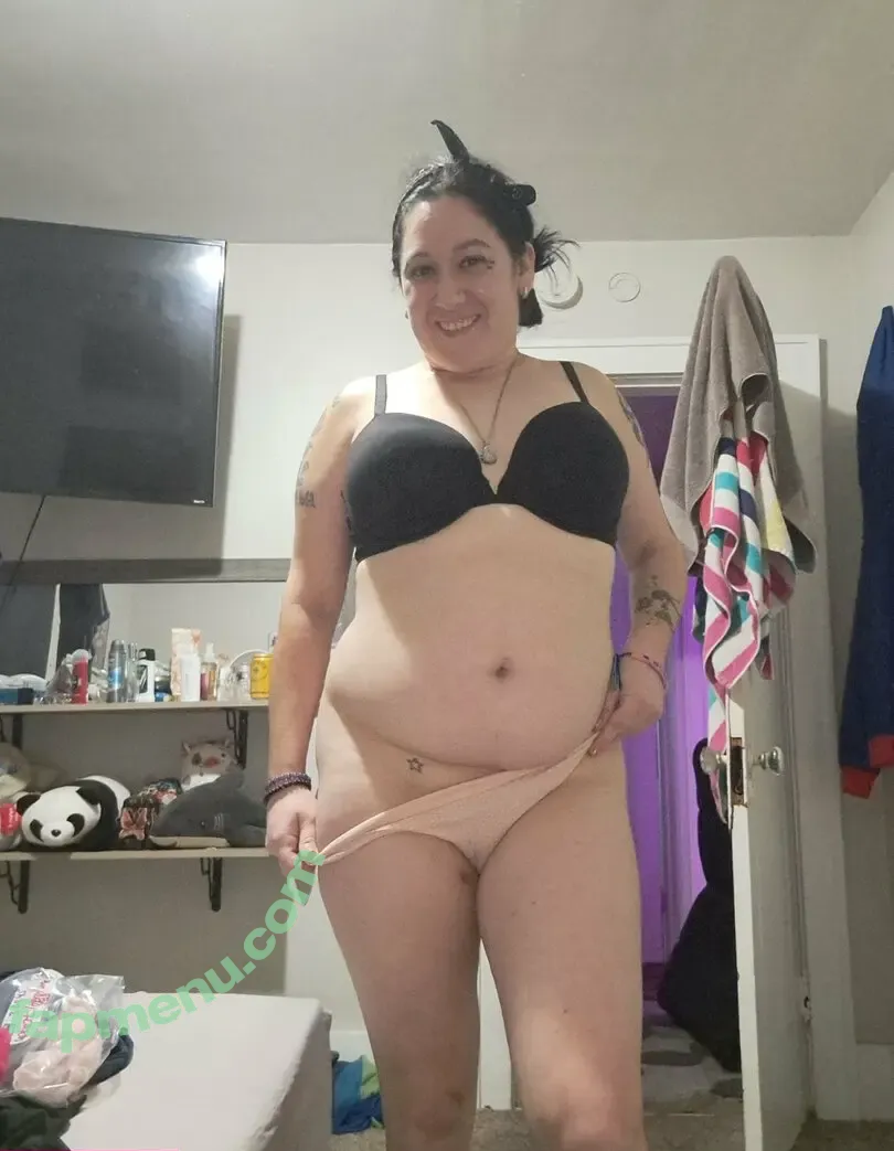 trippykoala425 nude photo #0015 (trippykoala425)
