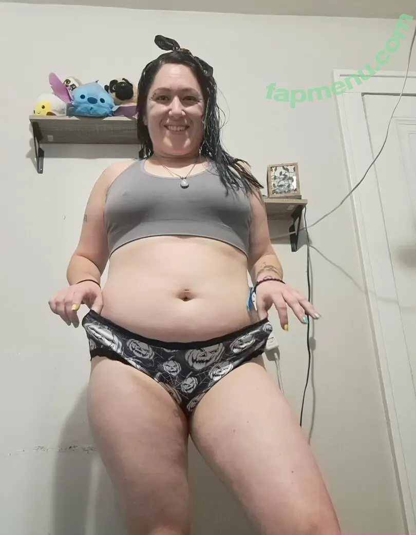 trippykoala425 nude photo #0056 (trippykoala425)