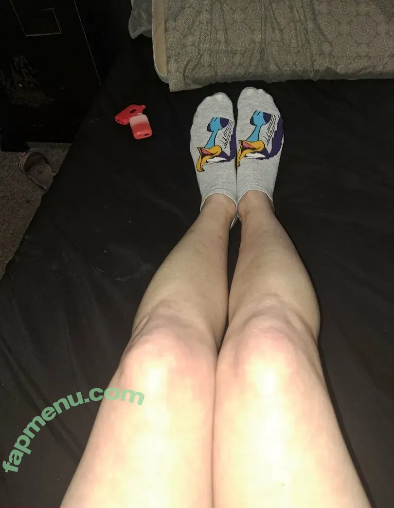 trippykoala425 nude photo #0115 (trippykoala425)